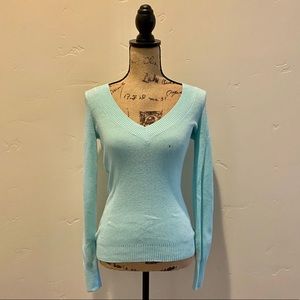 Express | NWT v-neck sweater